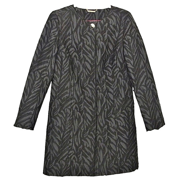 𝅺DANA Buchman Vintage Black on Black Zebra Print Evening Coat Size Medium - Picture 1 of 7